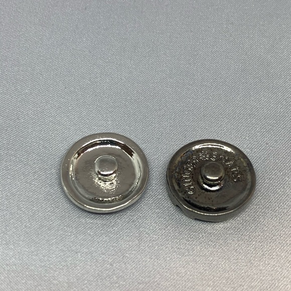 💗Steampunk - Snap Button Charms - Set of 2 - Picture 2 of 2